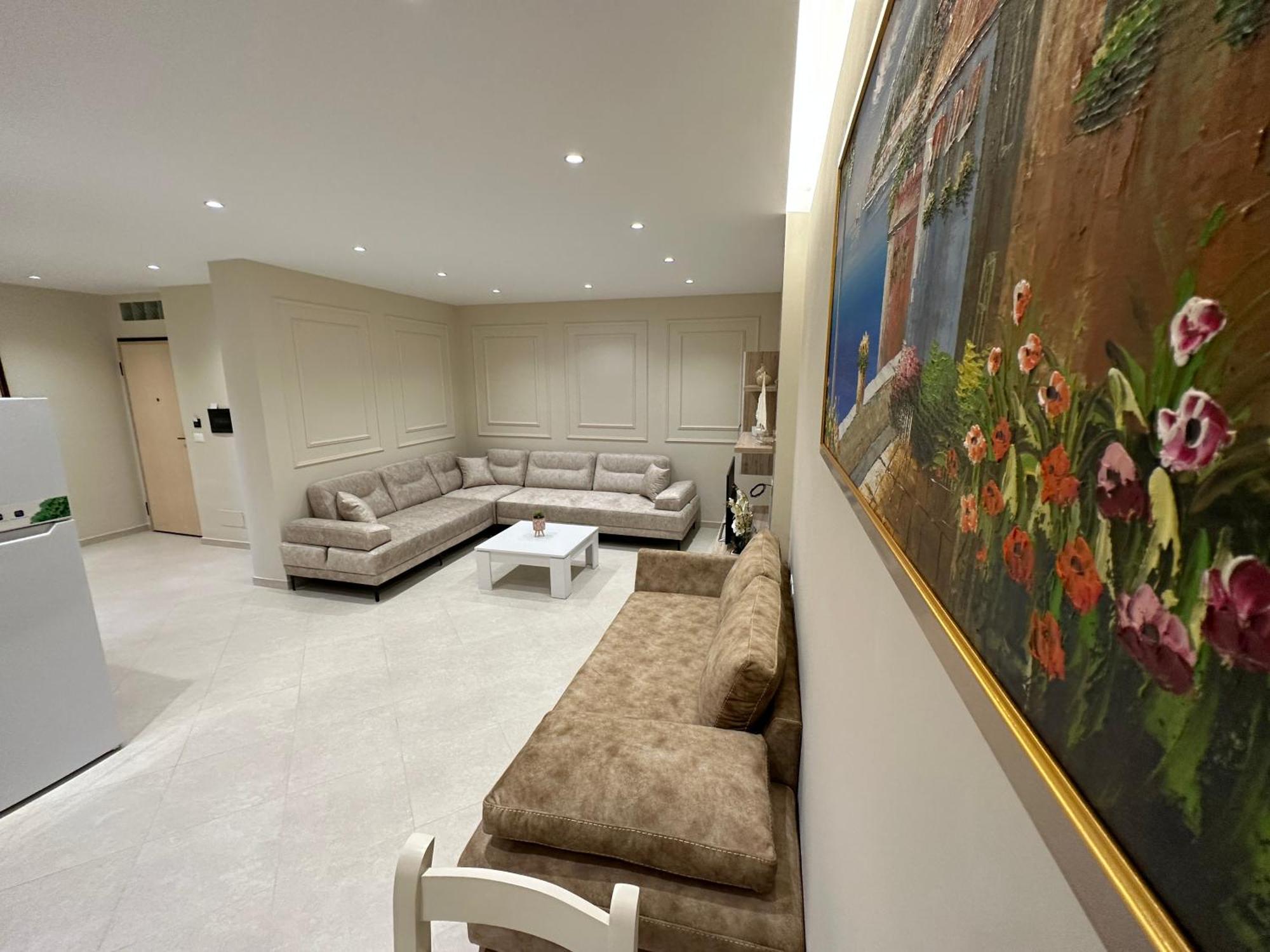 Beachfront Apartment With Balcony Vlore Exterior photo